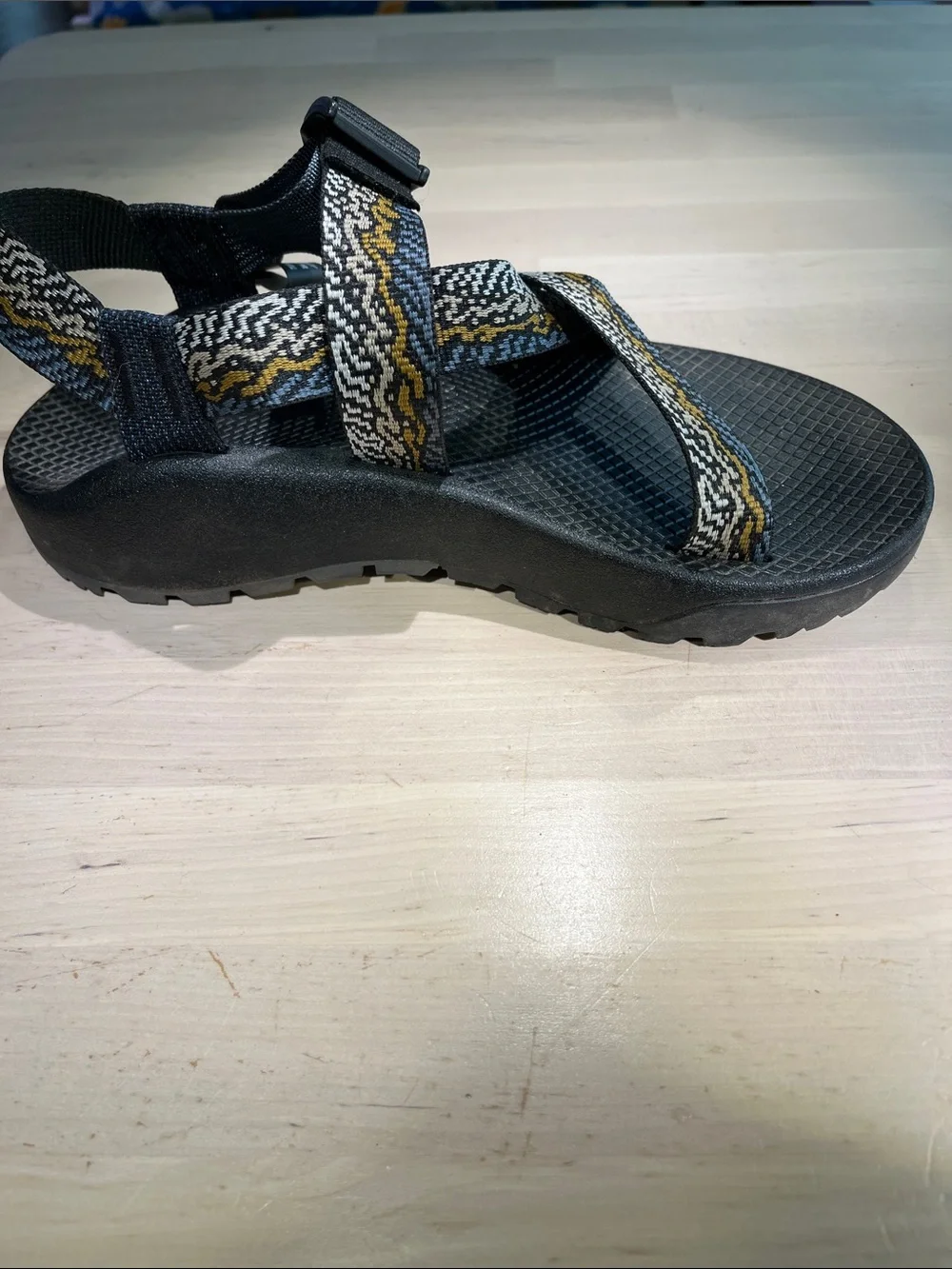 Great condition Chaco Men's Z/1 Rapid Pro Adjustable Strap Classic Sandal l